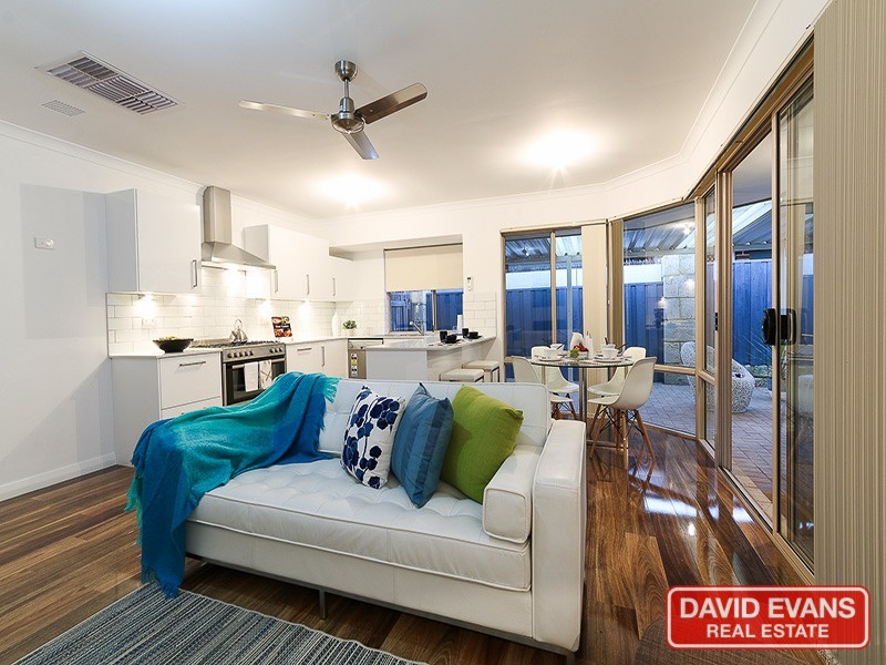 26 Rothesay Heights, Mindarie WA 6030