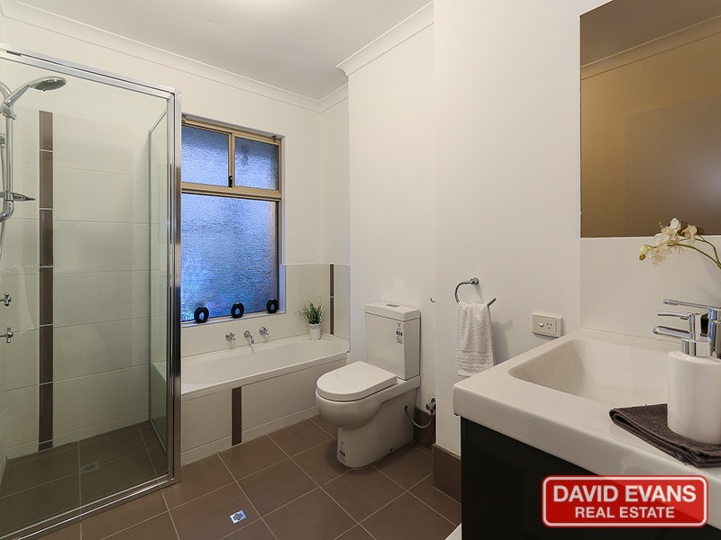 26 Rothesay Heights, Mindarie WA 6030 Floorplan