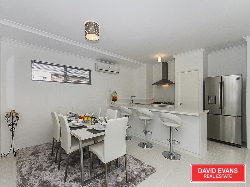 59 Midsummer Avenue, Jindalee WA 6036