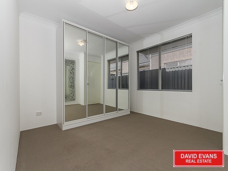 59 Midsummer Avenue, Jindalee WA 6036