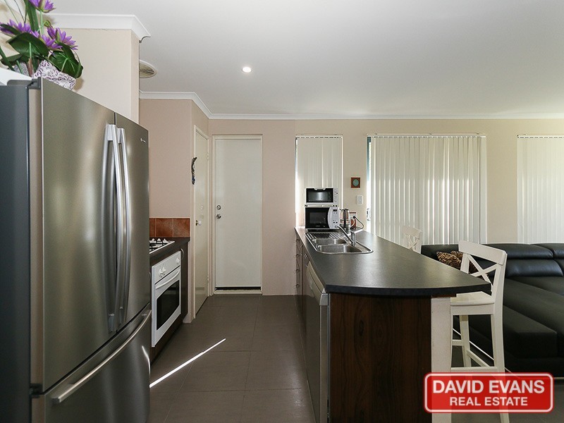 25 Coniston Parkway, Butler WA 6036