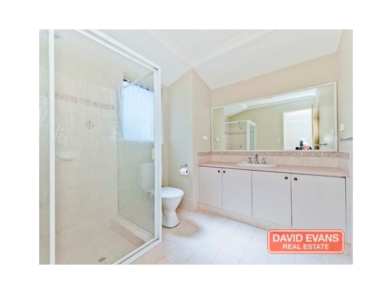 82 Roxburgh CIrcle, Kinross WA 6028