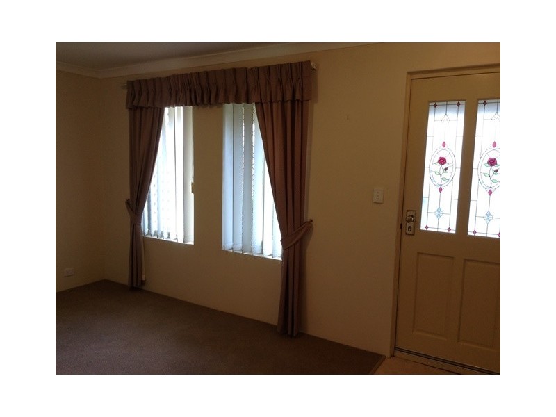 12 Frond Circuit, Banksia Grove WA 6031