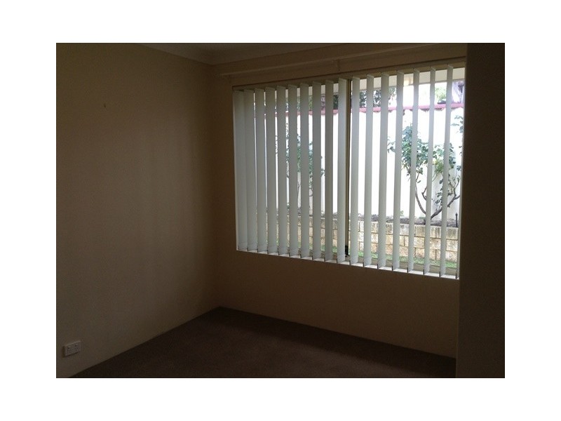 12 Frond Circuit, Banksia Grove WA 6031