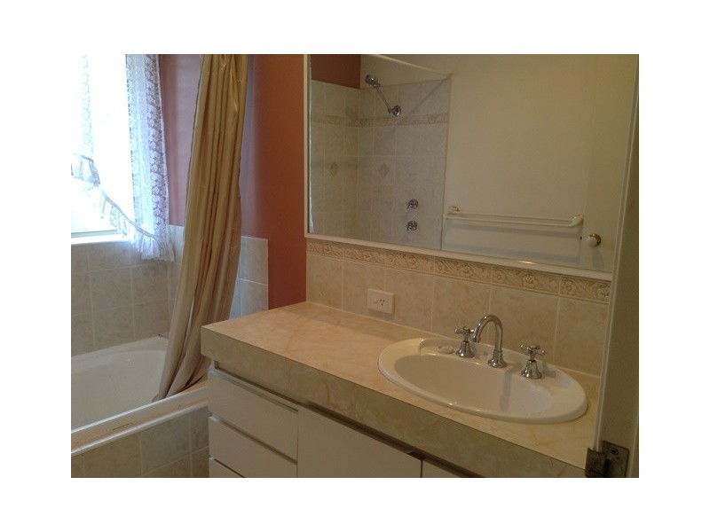 12 Frond Circuit, Banksia Grove WA 6031