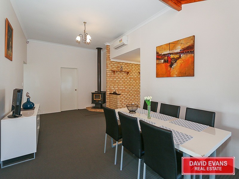 16 Stokes Retreat, Clarkson WA 6030