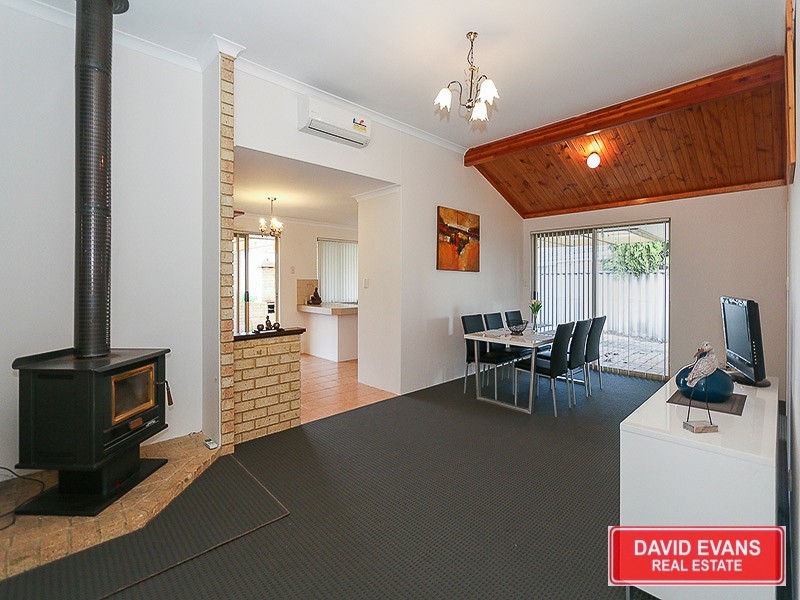 16 Stokes Retreat, Clarkson WA 6030