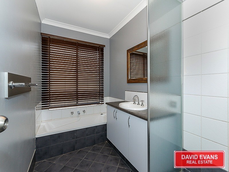 50 Quinns Road, Mindarie WA 6030