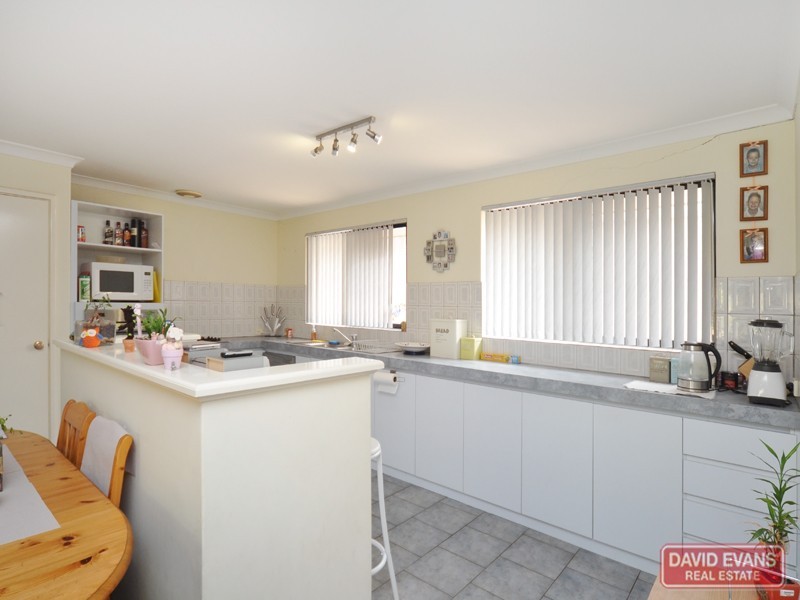 44 Monkton Place, Kinross WA 6028