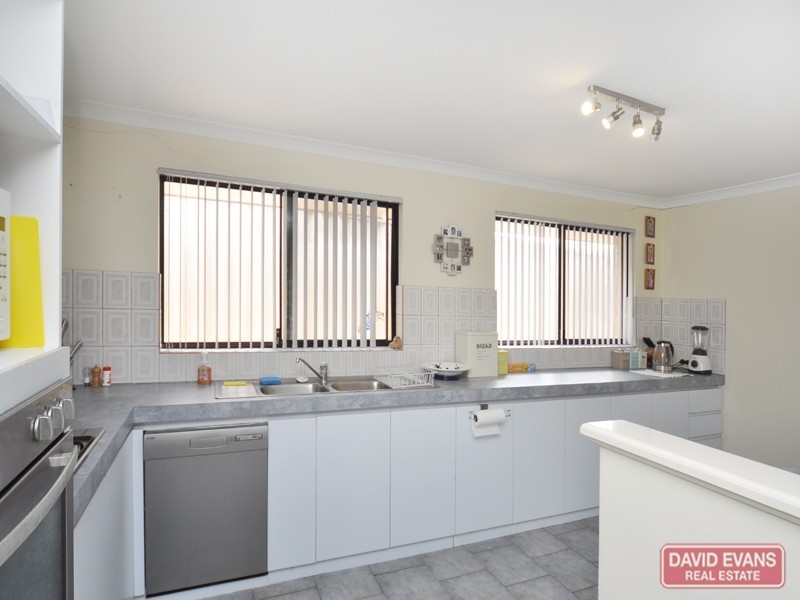 44 Monkton Place, Kinross WA 6028