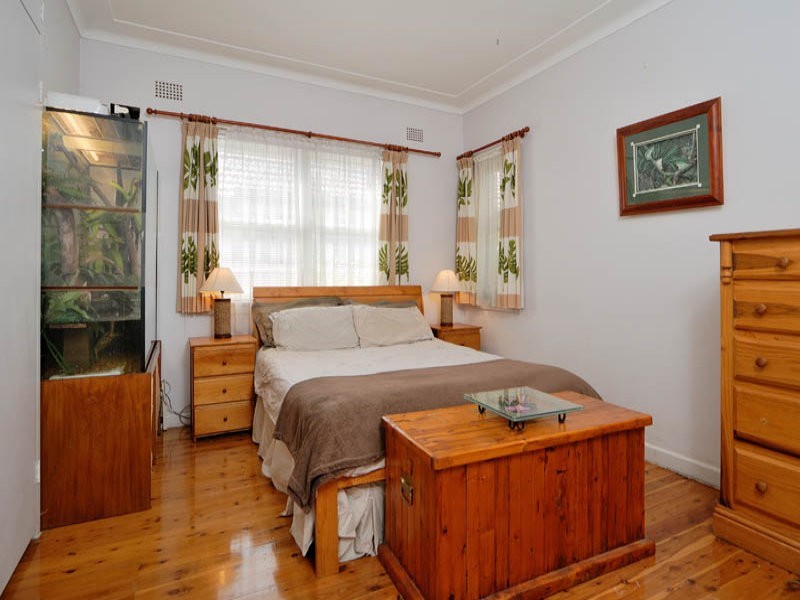 241 Stoney Creek Road, Beverly Hills NSW 2209