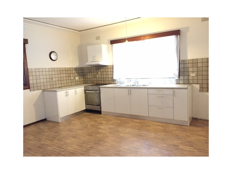 33 Bath Street, Monterey NSW 2217