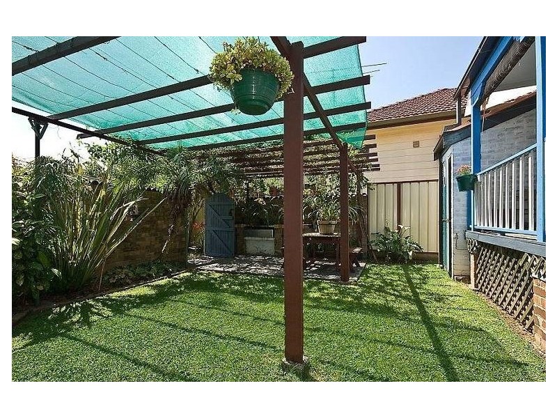 17 Young Street, Penshurst NSW 2222