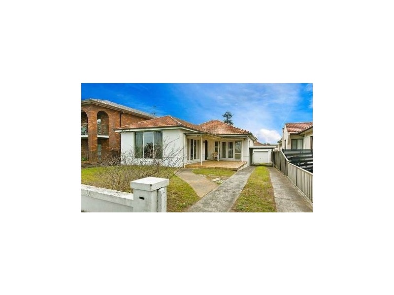 194 The Grand Parade, Monterey NSW 2217