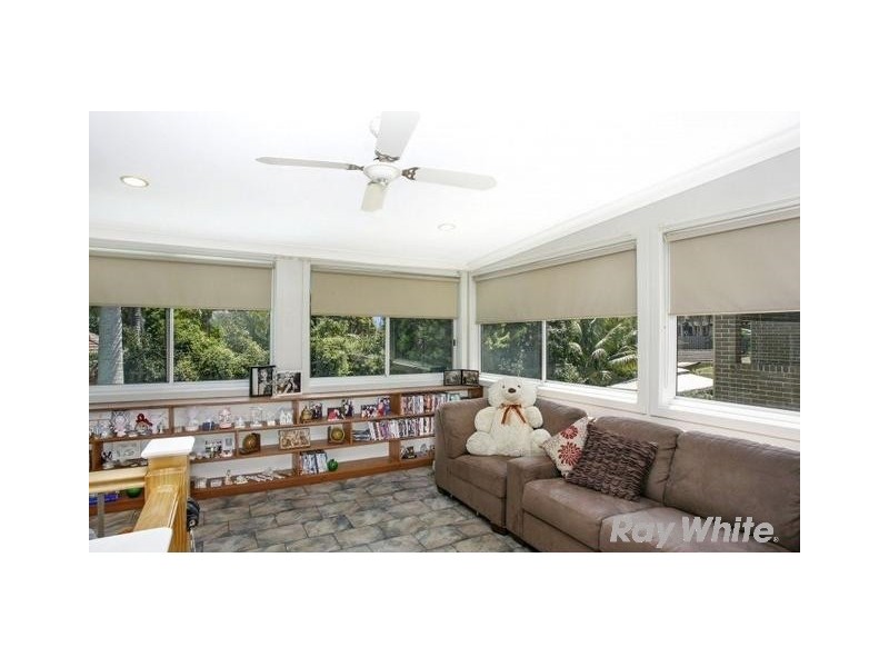 13 Roseview Avenue, Roselands NSW 2196