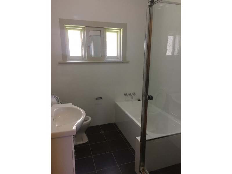 20 Vivian Street, Bexley NSW 2207