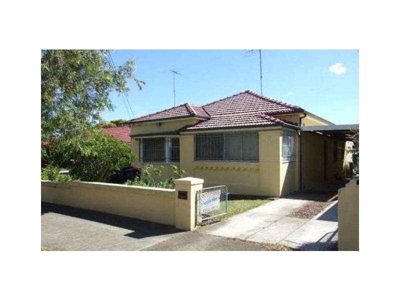 17 Gornall Street, Earlwood NSW 2206