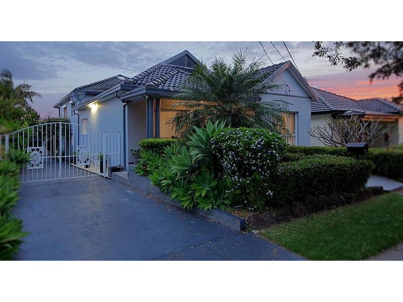 28 Wilson Avenue, Belmore NSW 2192