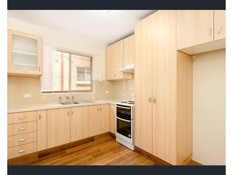 2/18 Nelson Street, Penshurst NSW 2222