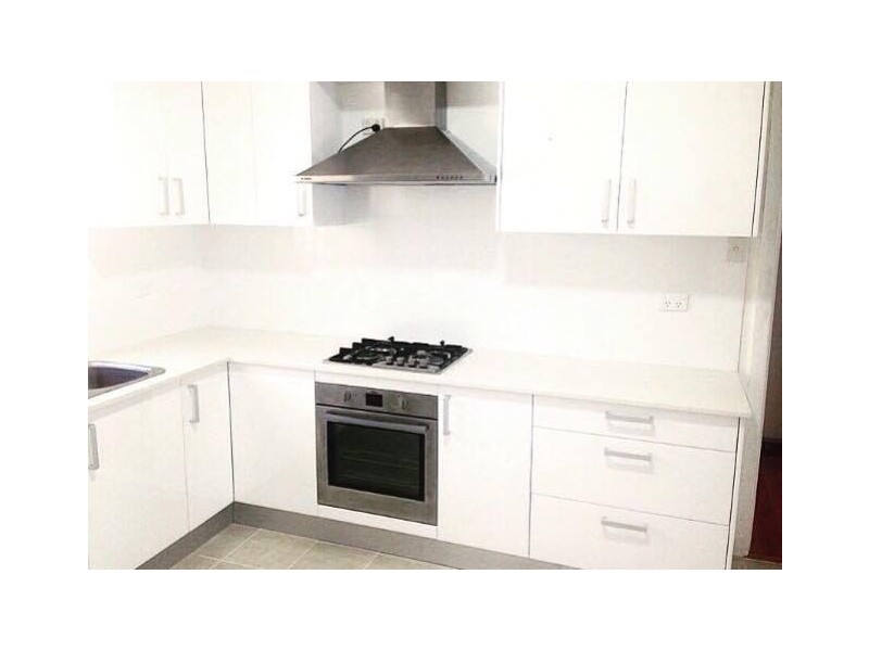 2/216 William Street, Kingsgrove NSW 2208