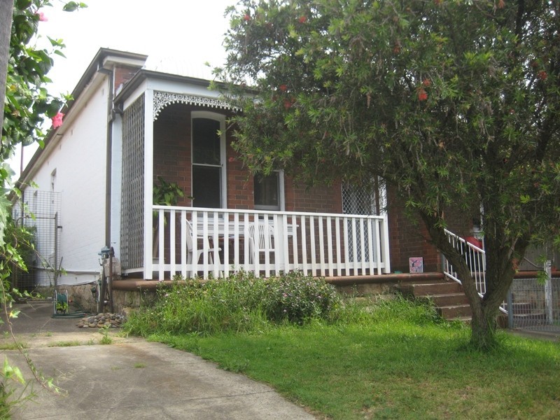 15  Banksia Avenue, Banksia NSW 2216