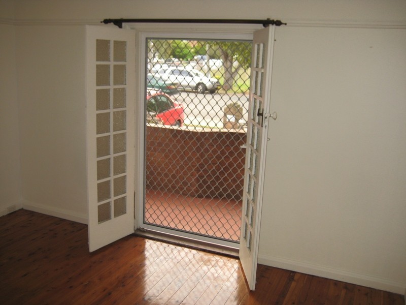 13 Edgbaston Road, Beverly Hills NSW 2209