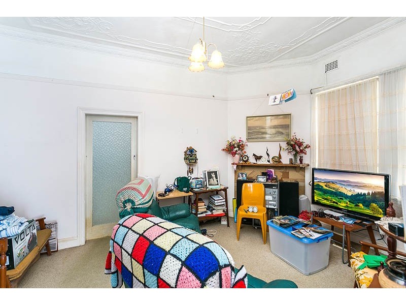 8 Mount Street, Arncliffe NSW 2205