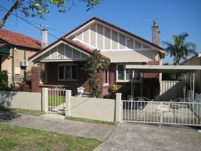 12 Lansdowne Street, Bardwell Valley NSW 2207