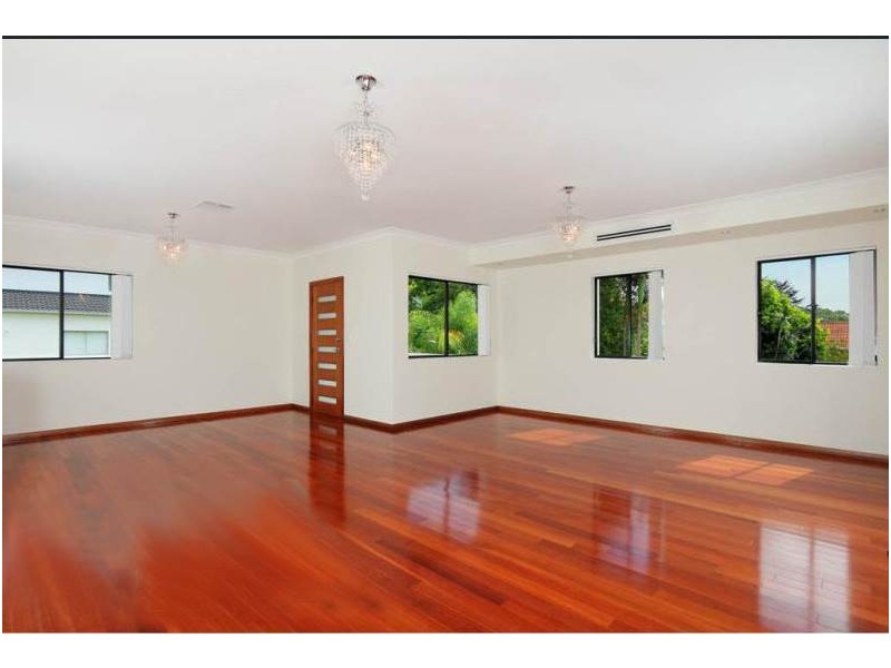 11 Dwyer Lane, Blakehurst NSW 2221