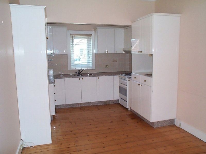 1 Highclere Avenue, Banksia NSW 2216