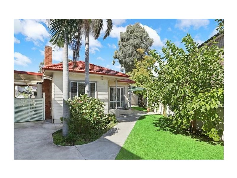 35 Edgbaston Road, Beverly Hills NSW 2209