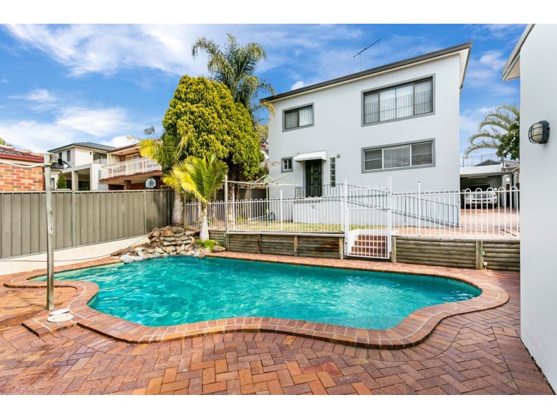 62 Staples Street, Kingsgrove NSW 2208