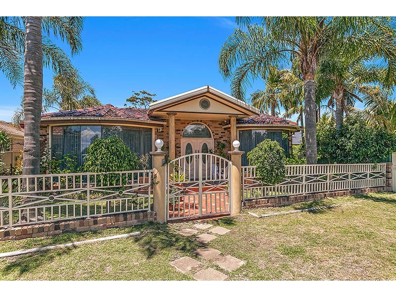 115A Holt Road (Enter Via Hawksbury Esplanade), Taren Point NSW 2229