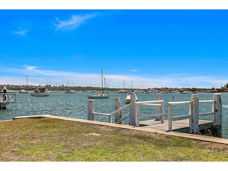 115A Holt Road (Enter Via Hawksbury Esplanade), Taren Point NSW 2229