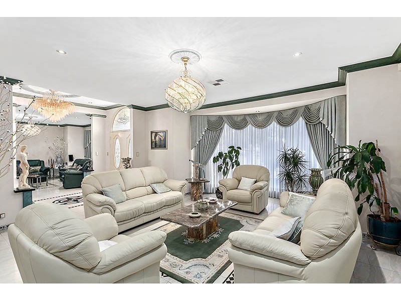 115A Holt Road (Enter Via Hawksbury Esplanade), Taren Point NSW 2229