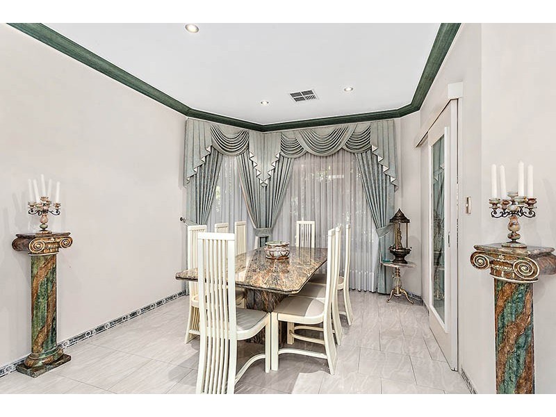 115A Holt Road (Enter Via Hawksbury Esplanade), Taren Point NSW 2229