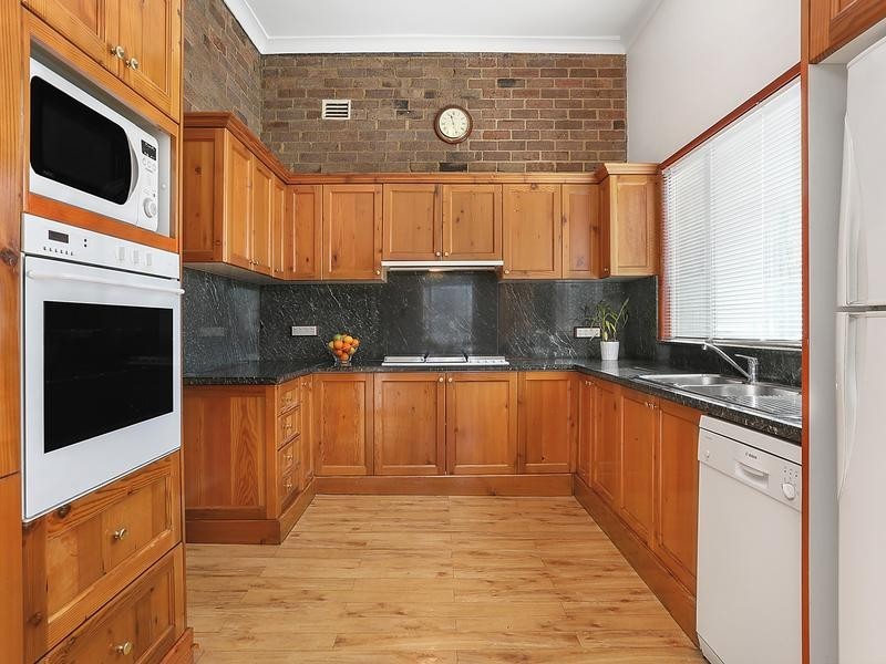 27 Mount Street, Arncliffe NSW 2205