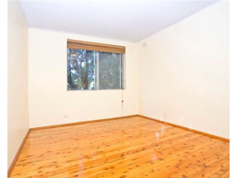4/10 Henson Street, Marrickville NSW 2204
