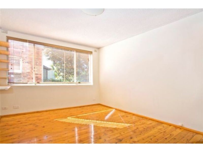 4/10 Henson Street, Marrickville NSW 2204