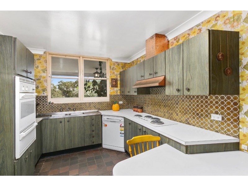 49 Belmore Road, Peakhurst NSW 2210