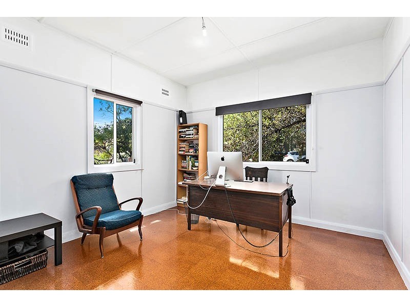 10 Walker Street, Turrella NSW 2205