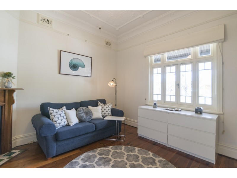 39 Lorraine Avenue, Bardwell Valley NSW 2207