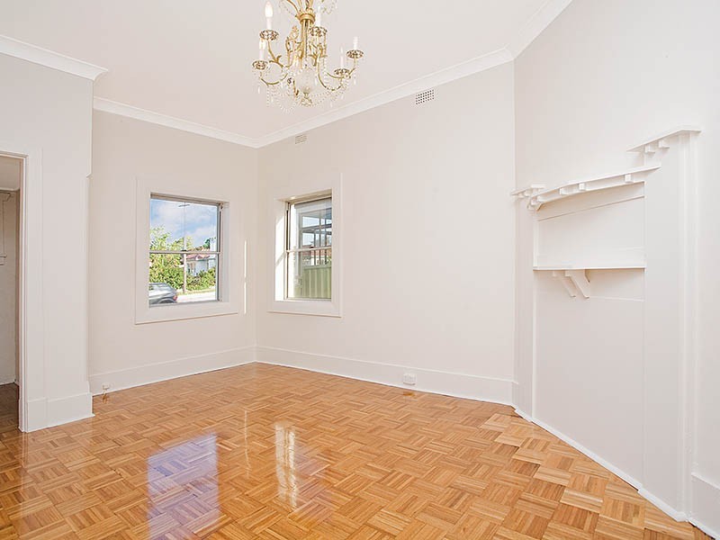 285 Princes Highway, Carlton NSW 2218