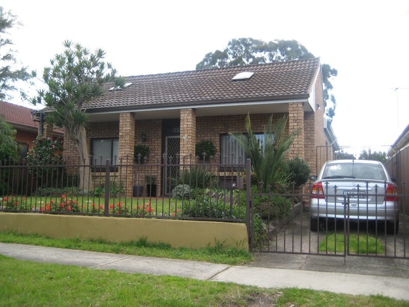 24 Flora Street, Arncliffe NSW 2205