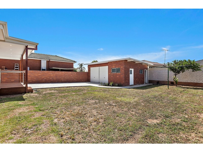 32 Valentia Avenue, Lugarno NSW 2210