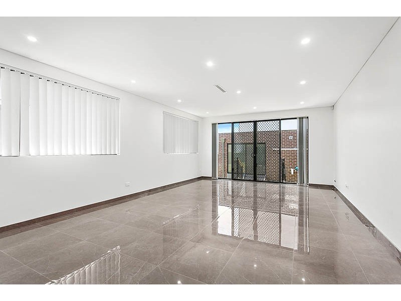 142 Wolli Street, Kingsgrove NSW 2208