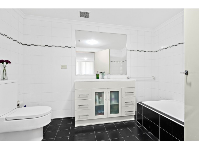 809/5 Rockdale Plaza Drive, Rockdale NSW 2216