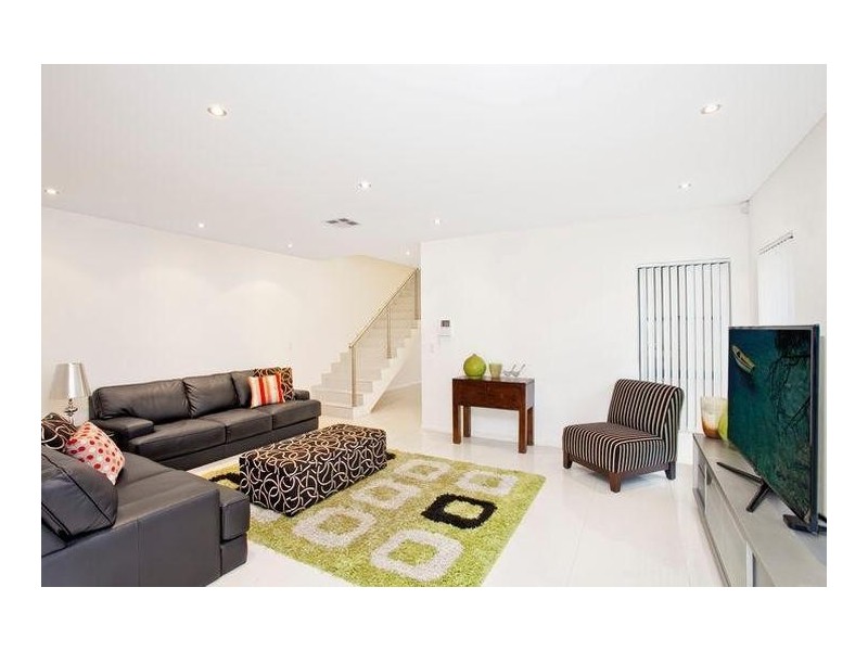 37a Jacques Avenue, Peakhurst NSW 2210