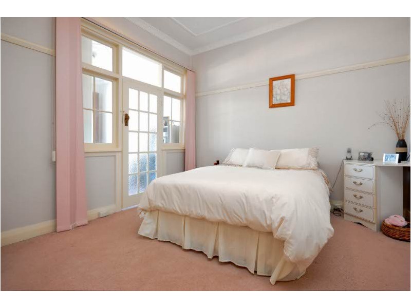 18 Frederick Street, Oatley NSW 2223