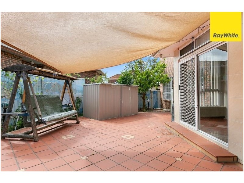 2a Bungalow Road, Roselands NSW 2196